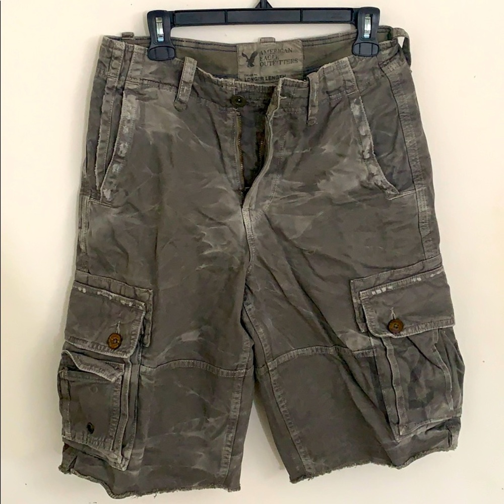 American Eagle Rugged Gray LongLength Cargo Shorts